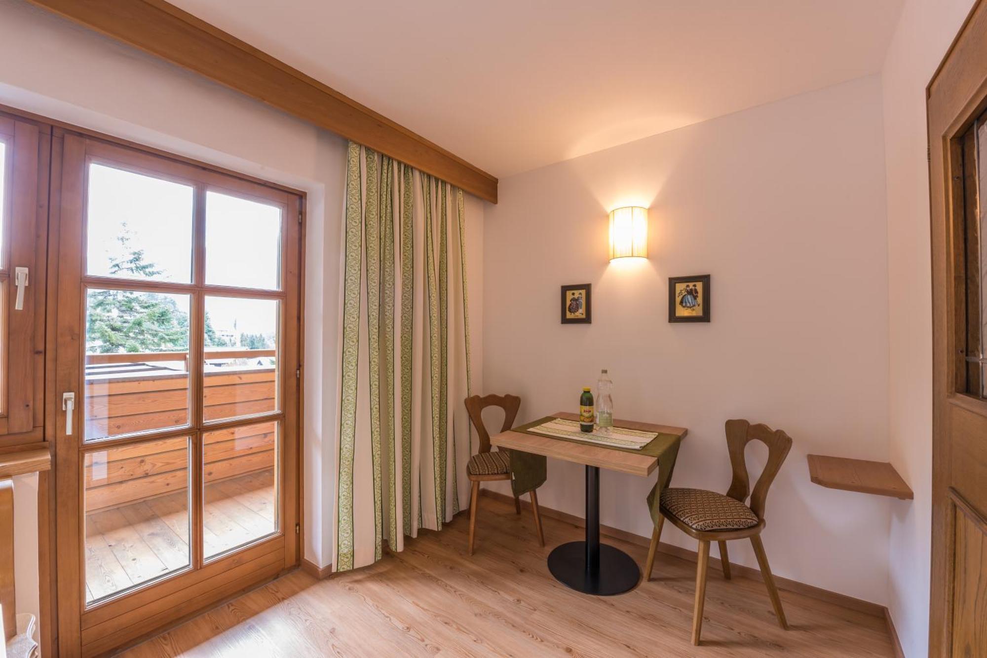 Gaestehaus Vorderegger Wald im Pinzgau Szoba fotó